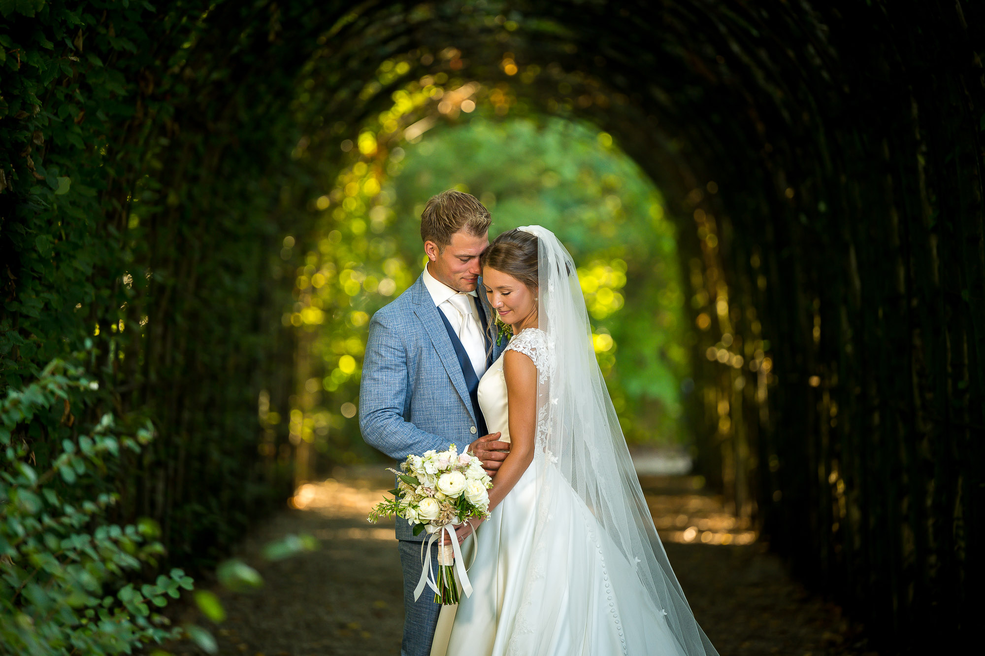 Daniel-Hannah-Jan-van-de-Maat-Bruidsfotografie-Trouwfotografie-Trouwen-Buitenplaats-Sparrendaal