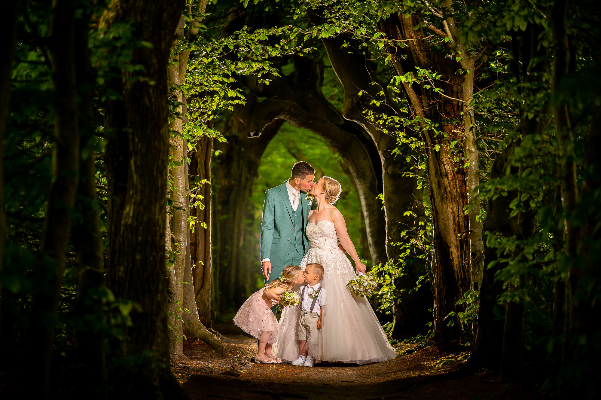 Mark-Debby-Jan-van-de-Maat-Bruidsfotografie-Trouwfotografie-Trouwen-Landgoed-den-Alerdinck-Laag-Zuthem-Raalte