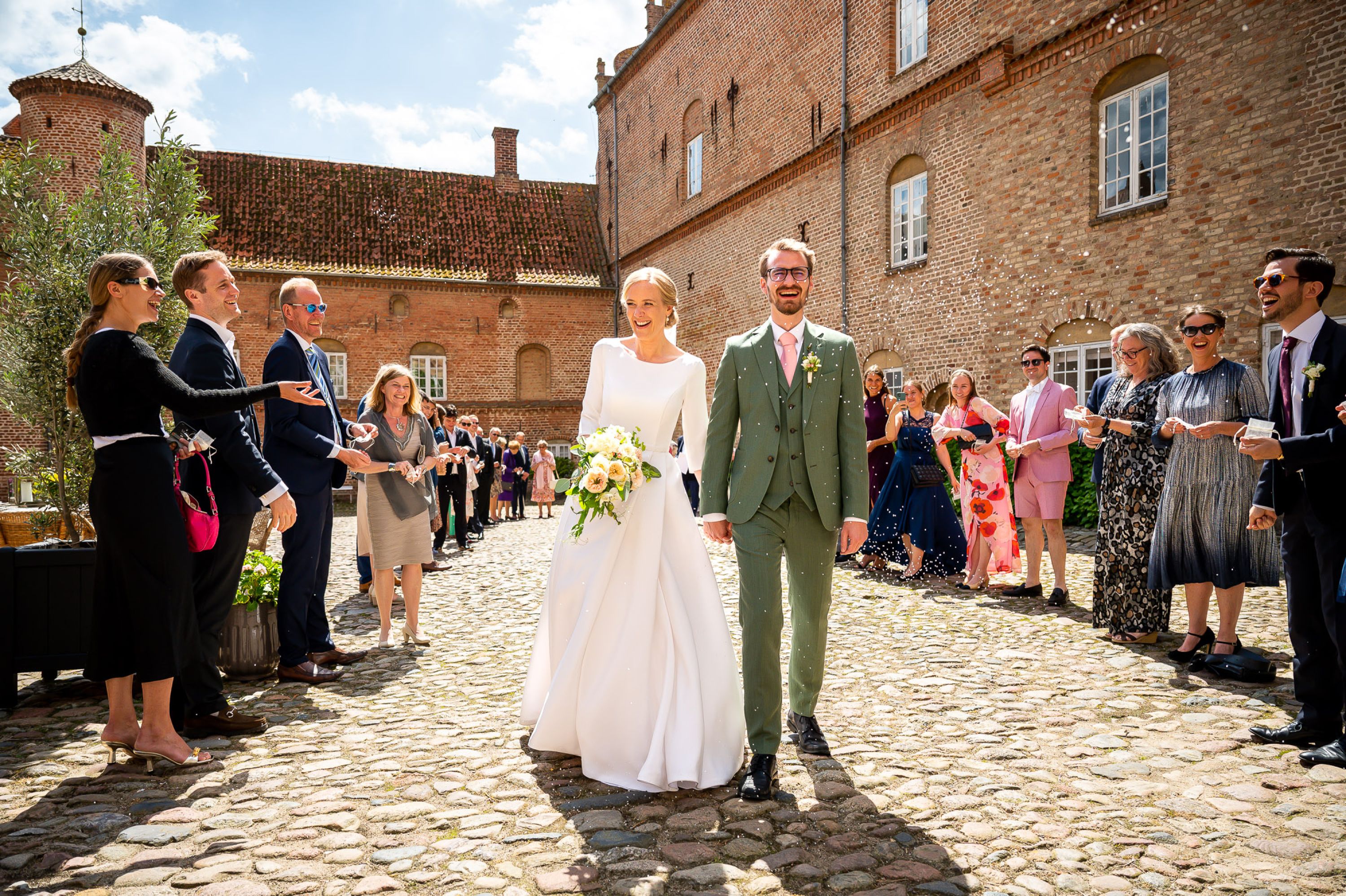 Jens-Christian-Caroline-Jan-van-de-Maat-Fotografie-Photography-Destination-Wedding-Denmark-Holckenhavn-Castle-Slot