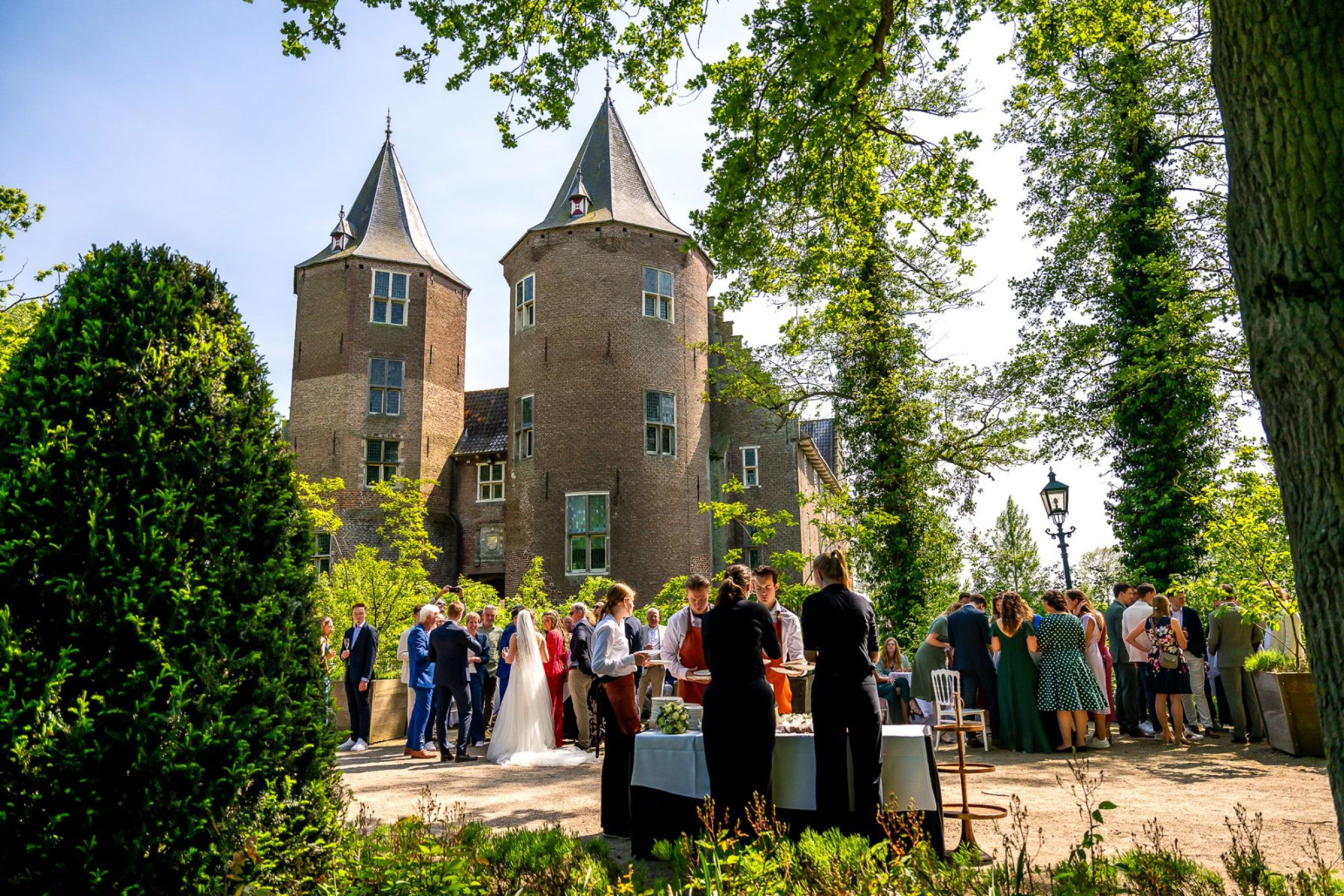 Bart-Dominique-Jan-van-de-Maat-Bruidsfotografie-Trouwfotografie-Trouwen-kasteel-Dussen