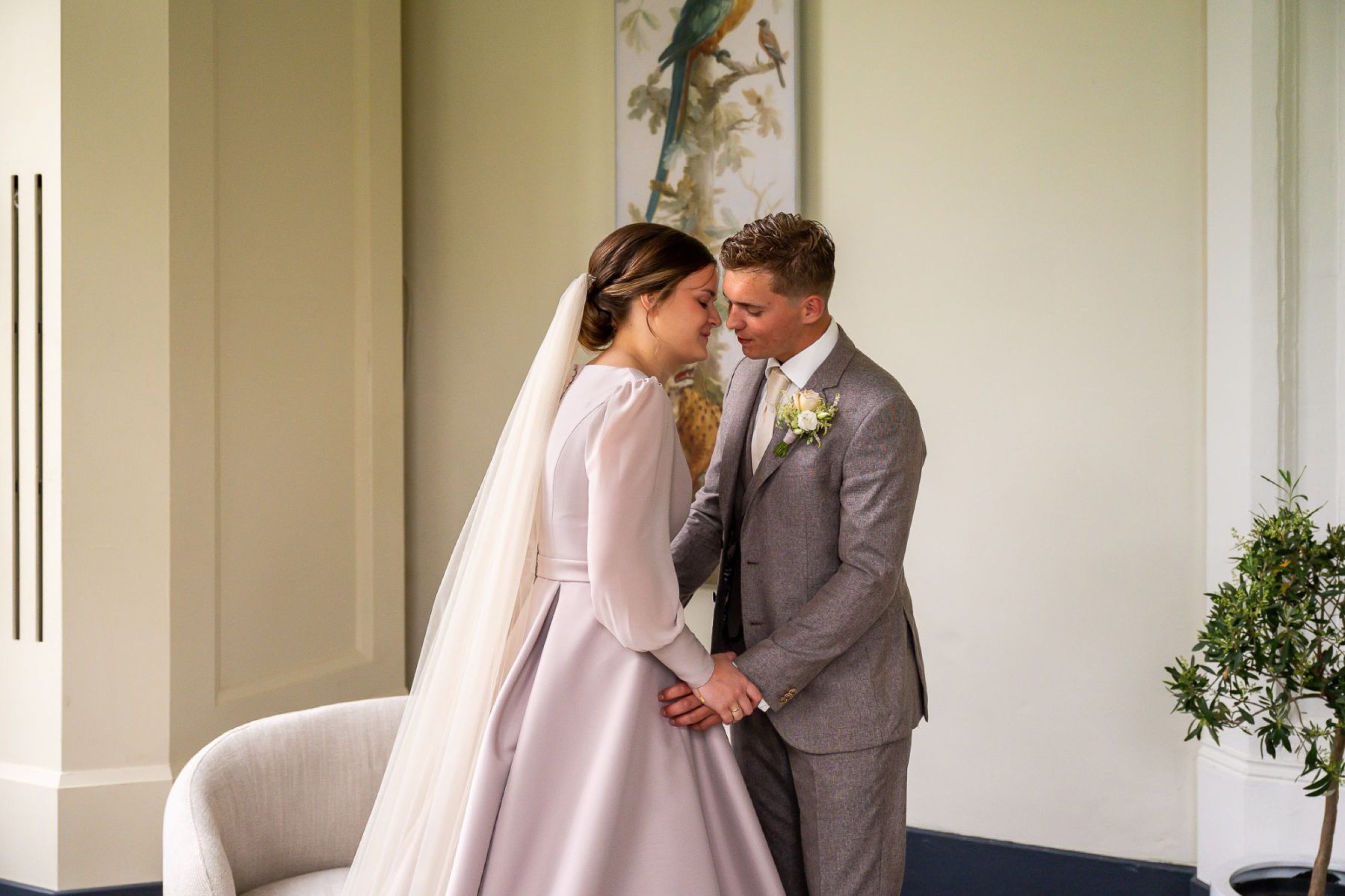 Erik-Joelle-Jan-van-de-Maat-Bruidsfotografie-Oranjerie-Landgoed-Sandenburg