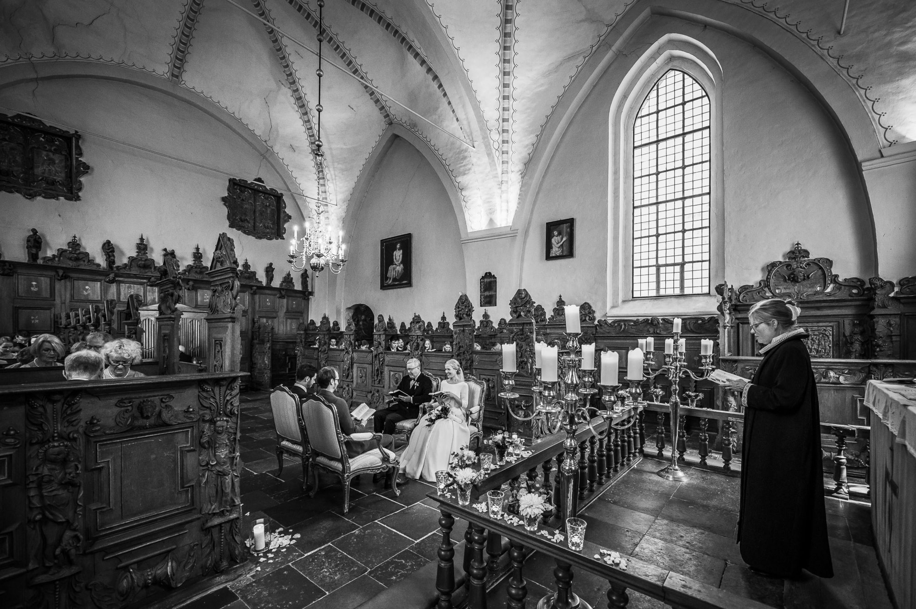 Jens-Christian-Caroline-Jan-van-de-Maat-Fotografie-Photography-Destination-Wedding-Denmark-Holckenhavn-Castle-Slot