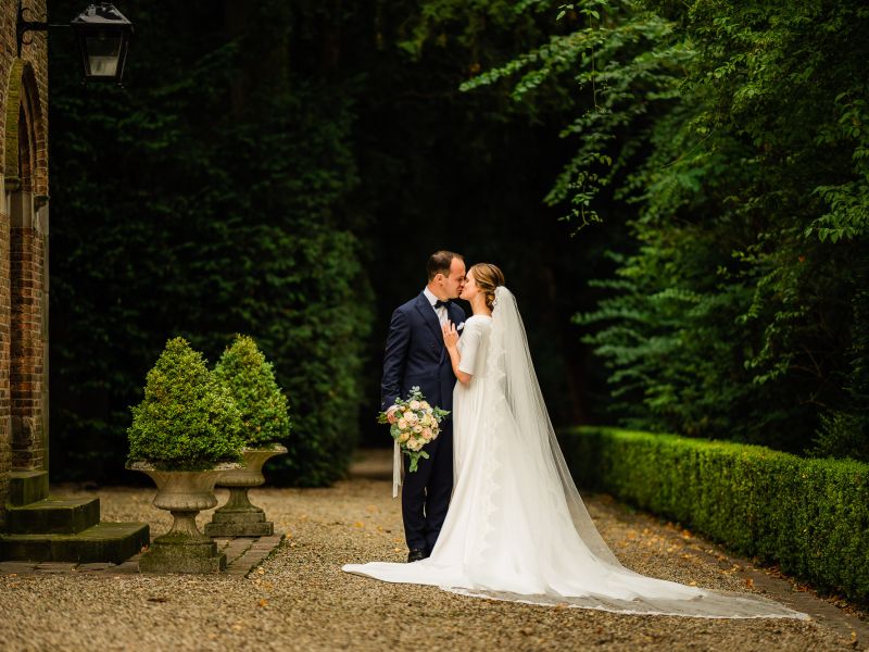 Marc-Nelske-Jan-van-de-Maat-Bruidsfotografie-Trouwfotografie-kasteel-Rhoon