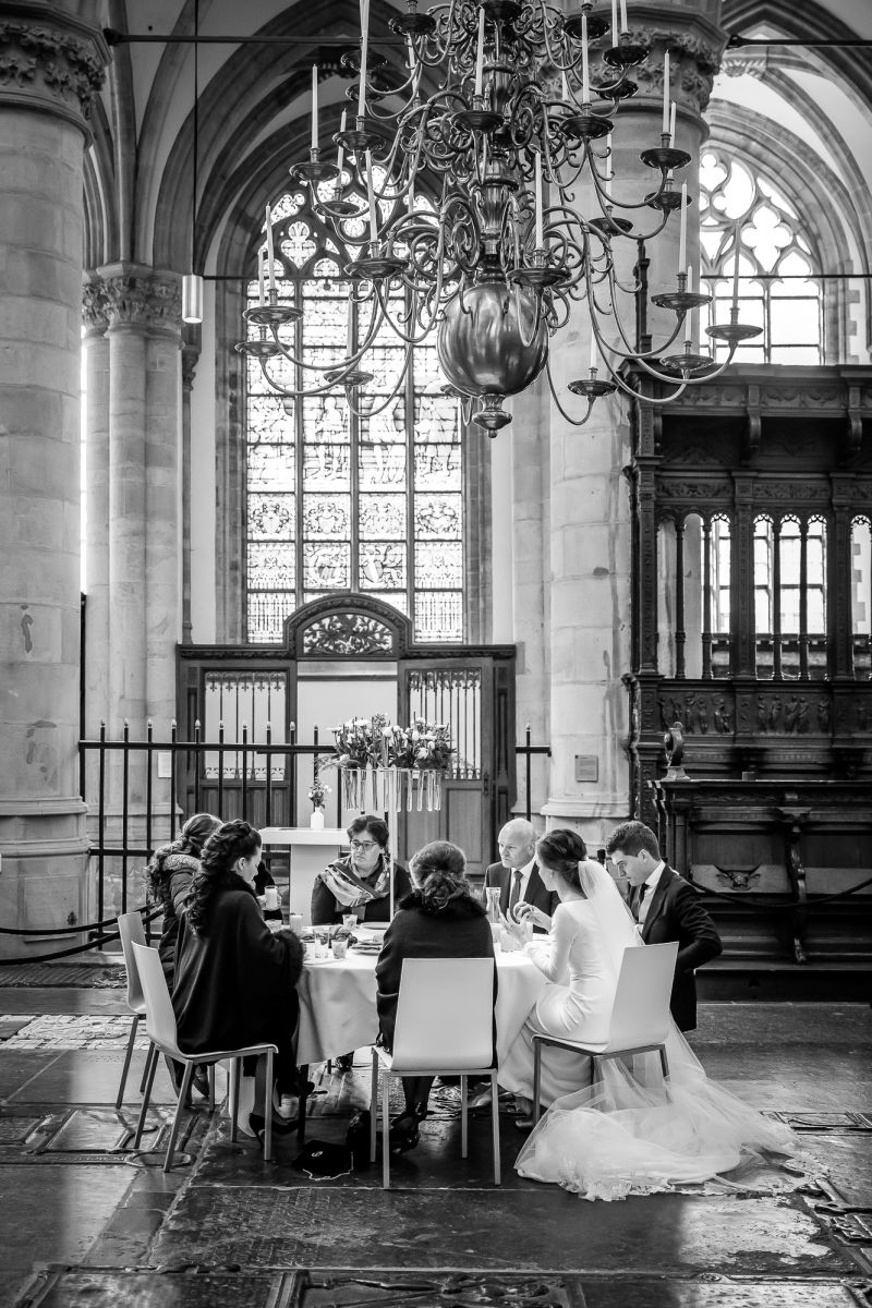 Reindert-Jan_Evelien-Jan-van-de-Maat-Fotografie-Bruidsfotografie-Grote-Kerk-Dordrecht