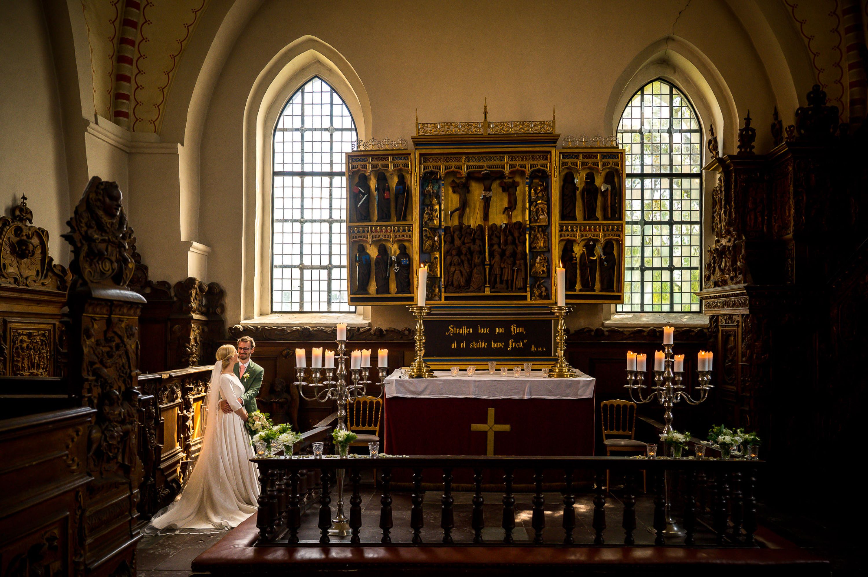 Jens-Christian-Caroline-Jan-van-de-Maat-Fotografie-Photography-Destination-Wedding-Denmark-Holckenhavn-Castle-Slot