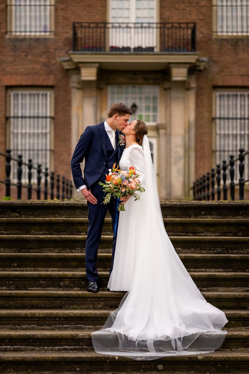 Martijn-Riëtte-Jan-van-de-Maat-Bruidsfotgrafie-Trouwfotografie-Trouwen-kasteel-Amerongen