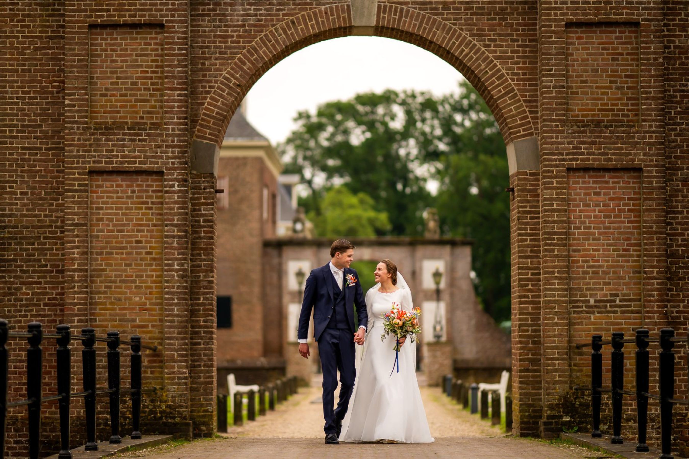 Martijn-Riëtte-Jan-van-de-Maat-Bruidsfotgrafie-Trouwfotografie-Trouwen-kasteel-Amerongen