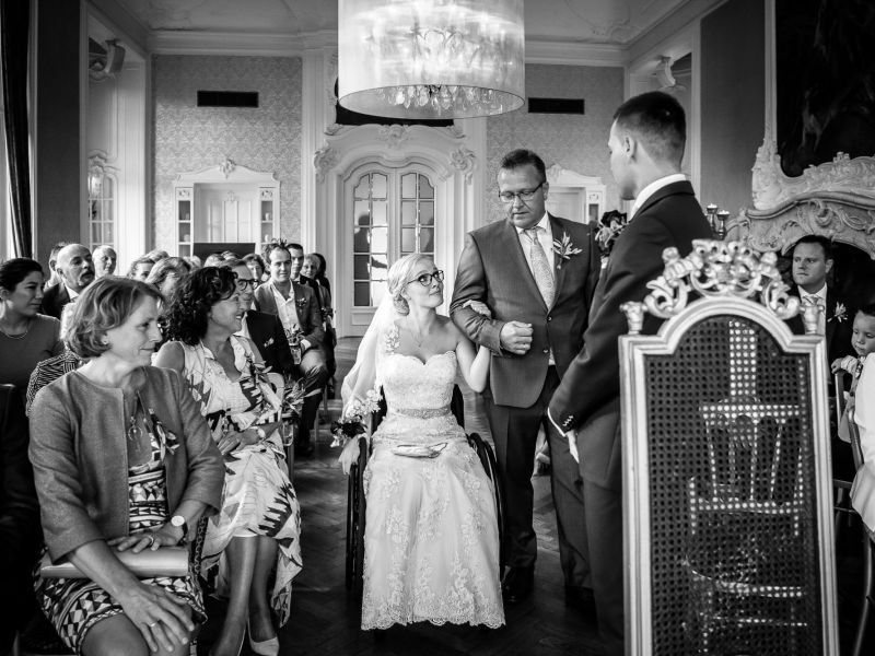 Jan van de Maat Bruidsfotografie Trouwfotografie rolstoel wedding wheelchair Kasteel de Hooge Vuursche Baarn