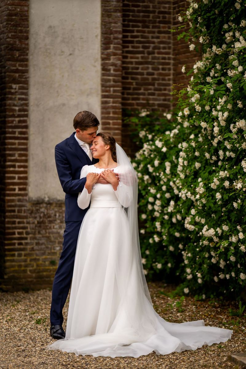 Martijn-Riëtte-Jan-van-de-Maat-Bruidsfotgrafie-Trouwfotografie-Trouwen-kasteel-Amerongen